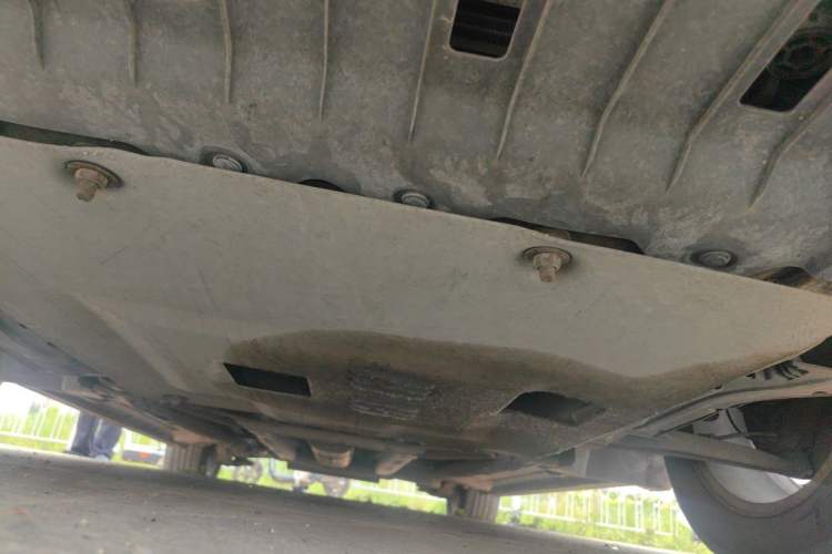 Used Chevrolet Cruze 2009 1.6L SE MT Chassis Front