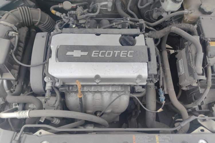 Used Chevrolet Cruze 2009 1.6L SE MT Engine Bay
