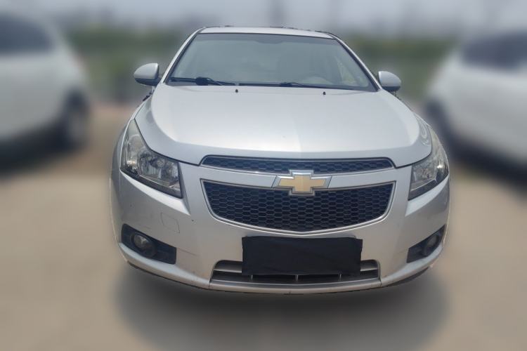 Used Chevrolet Cruze 2009 1.6L SE MT Front