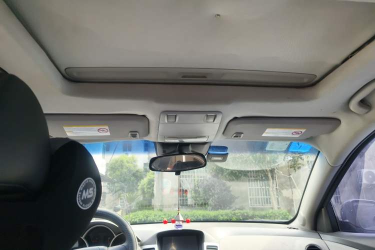 Used Chevrolet Cruze 2009 1.6L SE MT Headliner
