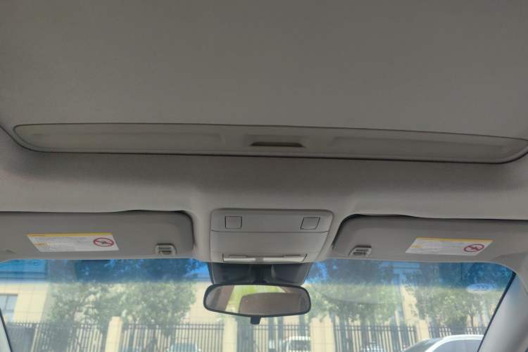 Used Chevrolet Cruze 2009 1.6L SE MT Headliner