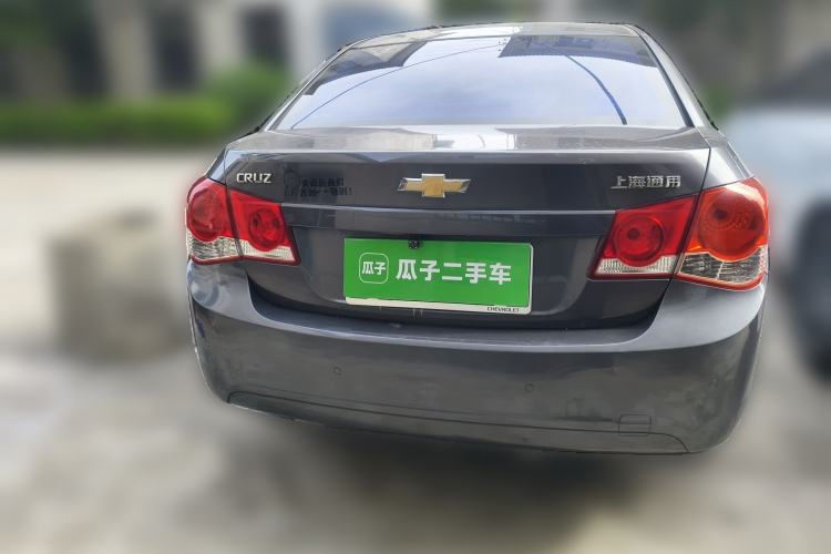 Used Chevrolet Cruze 2009 1.6L SE MT Rear