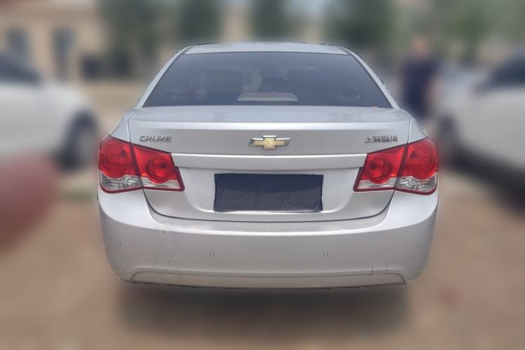 Used Chevrolet Cruze 2009 1.6L SE MT Rear