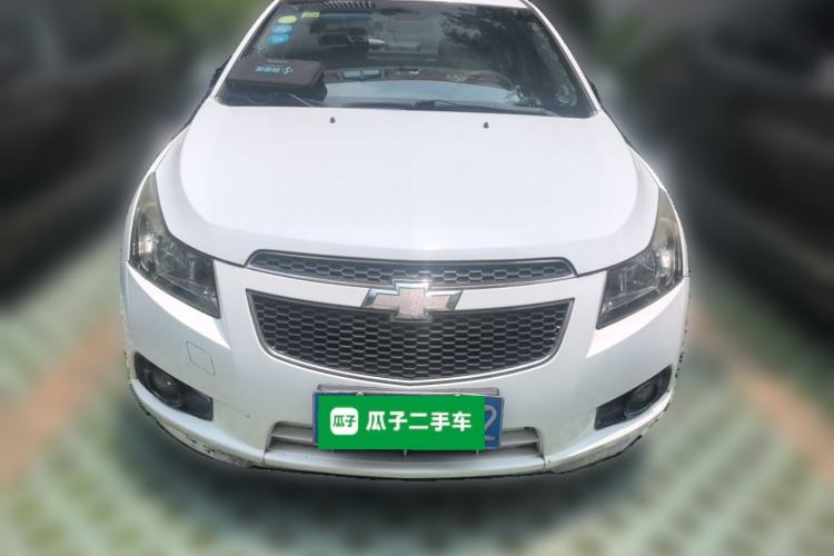 Used Chevrolet Cruze 2009 1.6L SE MT Front