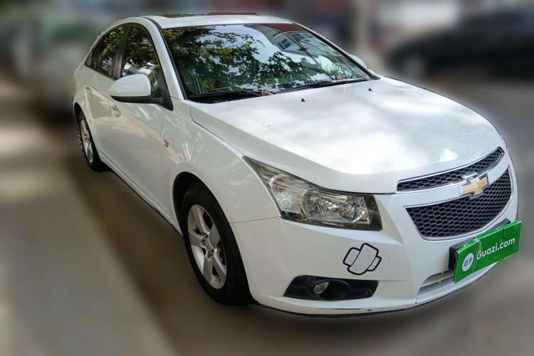 Used Chevrolet Cruze 2009 1.8L SE AT Front Right 45 Deg