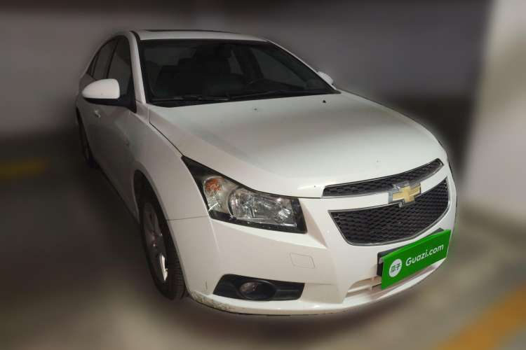 Used Chevrolet Cruze 2009 1.8L SX Automatic Front Right 45 Deg