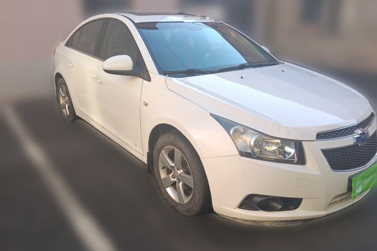 Used Chevrolet Cruze 2009 1.6L SE MT Front Right 45 Deg