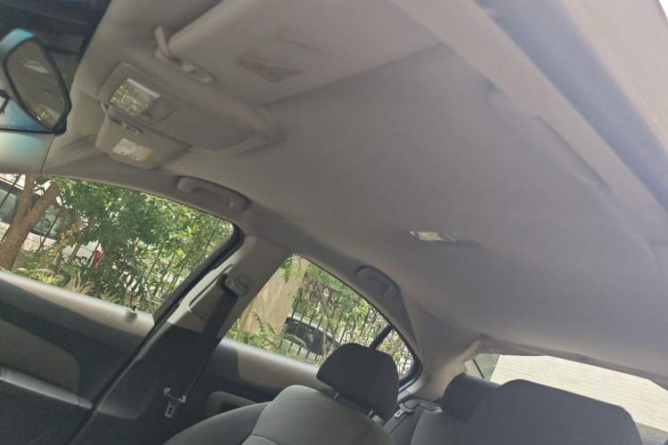 Used Chevrolet Cruze 2009 1.6L SE MT Headliner