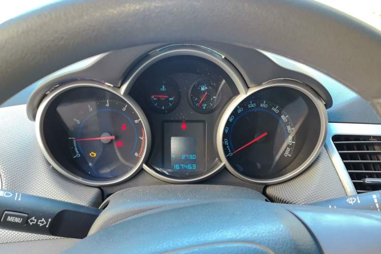 Used Chevrolet Cruze 2009 1.6L SE MT Instrument Cluster