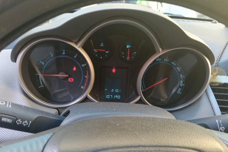 Used Chevrolet Cruze 2009 1.6L SE MT Instrument Cluster