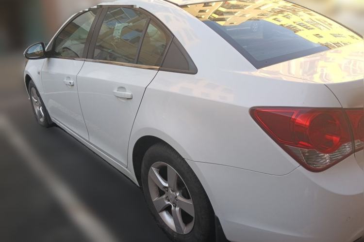 Used Chevrolet Cruze 2009 1.6L SE MT Rear Left 45 Deg