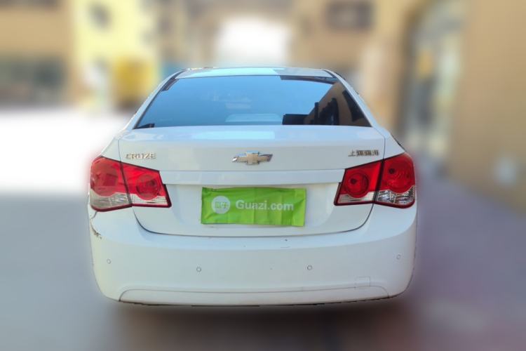 Used Chevrolet Cruze 2009 1.6L SE MT Rear