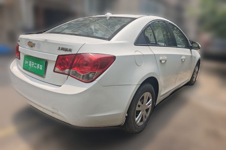Used Chevrolet Cruze 2009 1.6L SE MT Rear Right 45 Deg