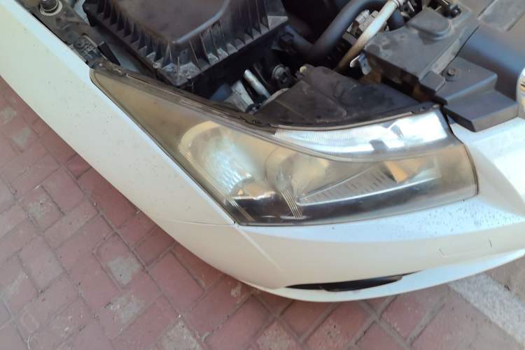 Used Chevrolet Cruze 2009 1.6L SE MT Right Front Headlight