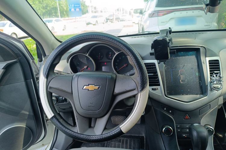 Used Chevrolet Cruze 2009 1.6L SE Automatic Steering Wheel