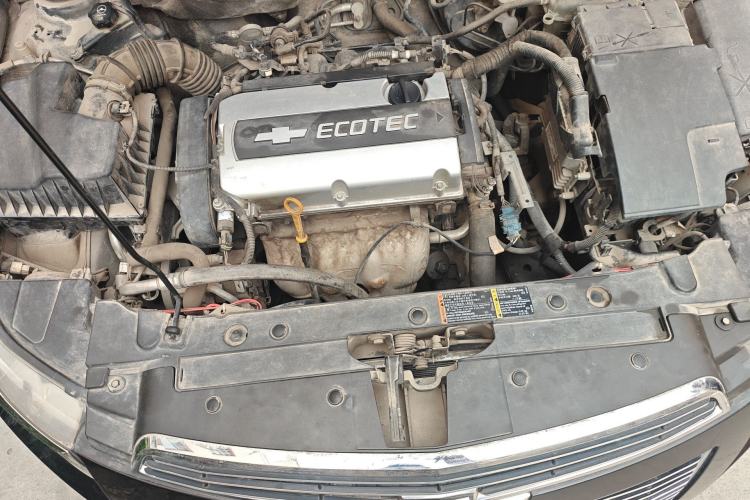 Used Chevrolet Cruze 2010 1.6L SL Grand Touring Edition MT Engine Bay