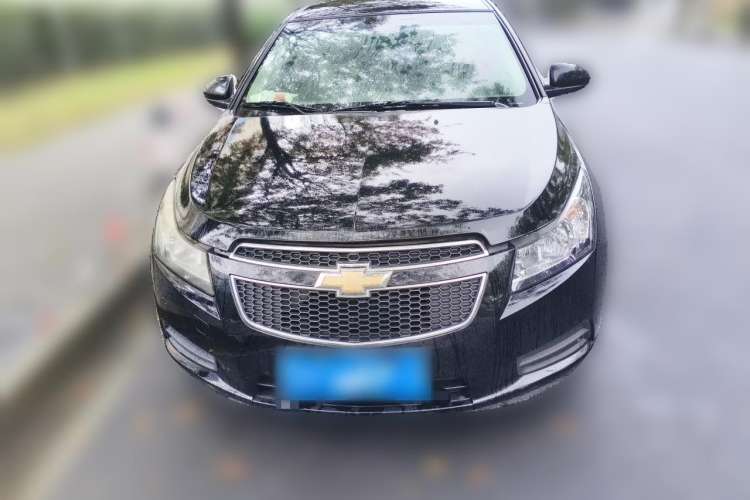 Used Chevrolet Cruze 2010 1.6L SL Grand Touring Edition MT Front