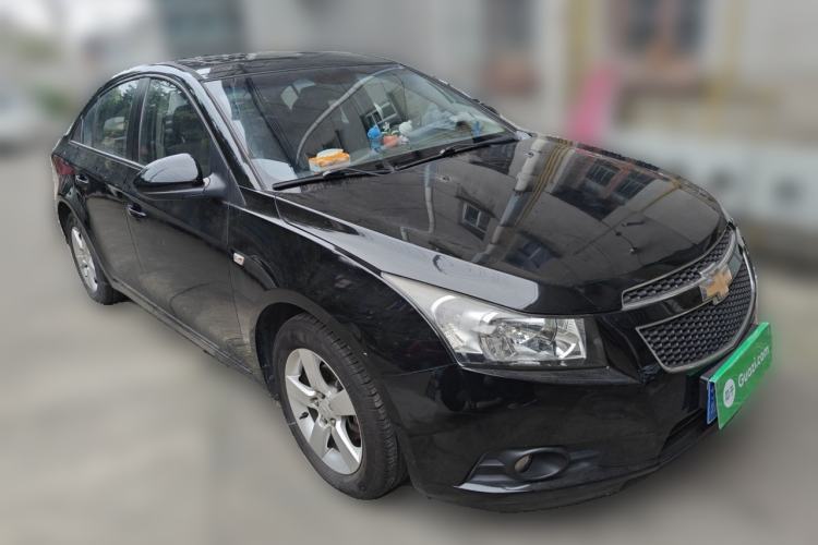Used Chevrolet Cruze 2010 1.6L SL Grand Touring Edition MT Front Right 45 Deg
