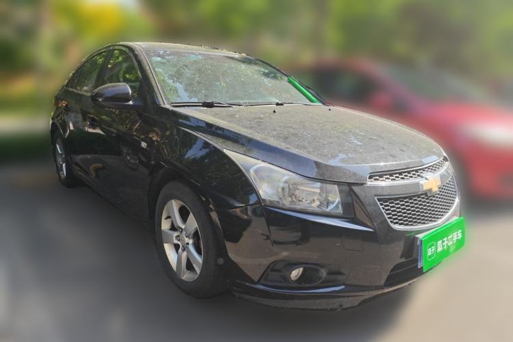 Used Chevrolet Cruze 2010 1.6L SL Grand Touring Edition MT Front Right 45 Deg