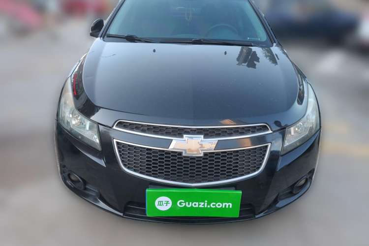 Used Chevrolet Cruze 2010 1.6L SL Grand Touring Edition MT Front