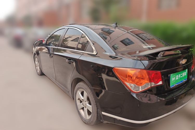Used Chevrolet Cruze 2010 1.6L SL Grand Touring Edition MT Rear Left 45 Deg