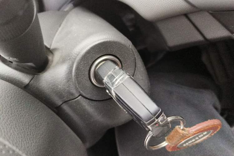 Used Chevrolet Cruze 2010 1.6L SL Grand Touring Edition MT Vehicle Key