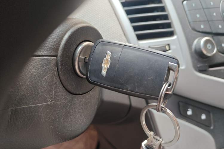 Used Chevrolet Cruze 2010 1.6L SL Grand Touring Edition MT Vehicle Key