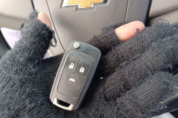 Used Chevrolet Cruze 2010 1.6L SL Grand Touring Edition MT Vehicle Key