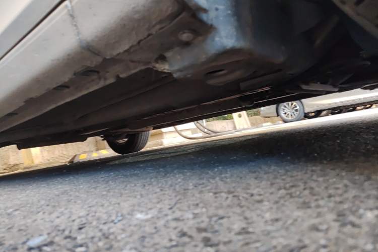 Used Chevrolet Cruze 2010 1.6L SL Grand Touring Edition MT Chassis Front Right