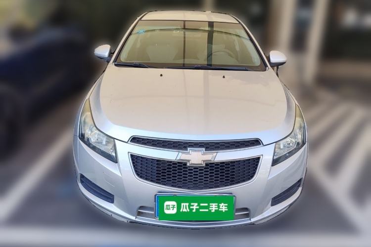 Used Chevrolet Cruze 2010 1.6L SL Grand Touring Edition MT Front