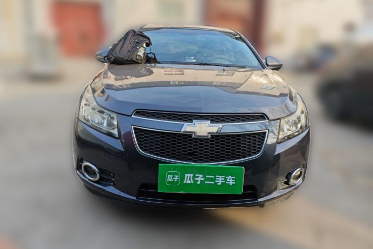 Used Chevrolet Cruze 2010 1.6L SL Grand Touring Edition MT Front