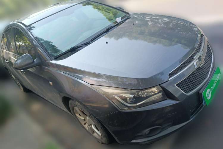 Used Chevrolet Cruze 2010 1.6L SL Grand Touring Edition MT Front Right 45 Deg