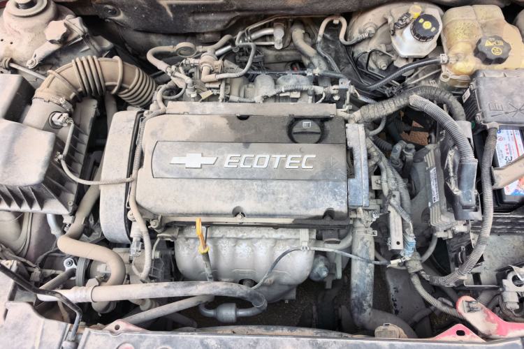Used Chevrolet Cruze 2010 1.6L SL Grand Touring Edition MT Engine Bay