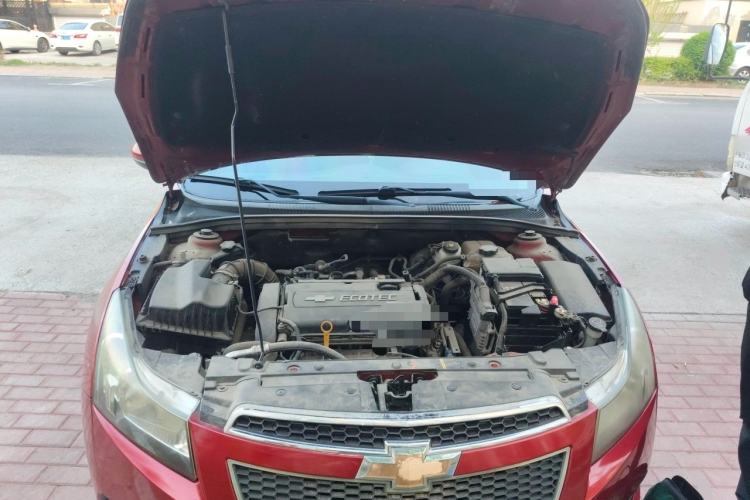 Used Chevrolet Cruze 2010 1.6L SL Grand Touring Edition MT Engine Bay