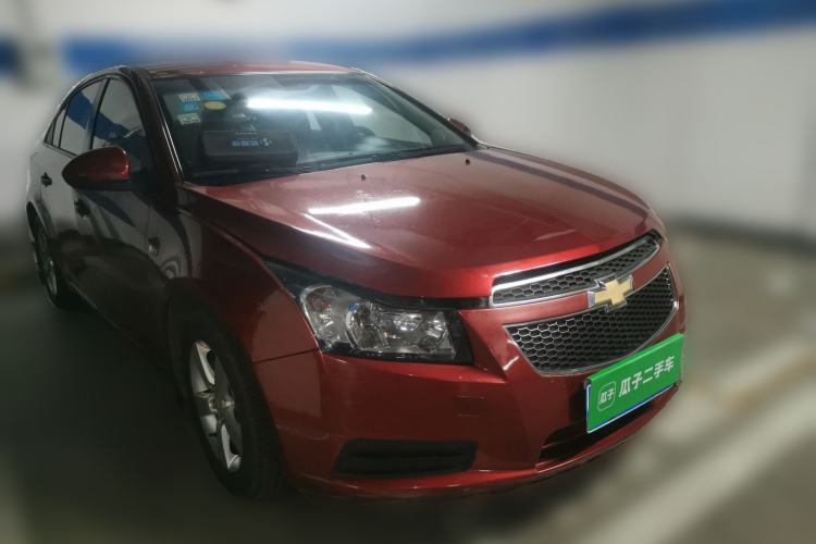 Used Chevrolet Cruze 2010 1.6L SL Grand Touring Edition MT Front Right 45 Deg
