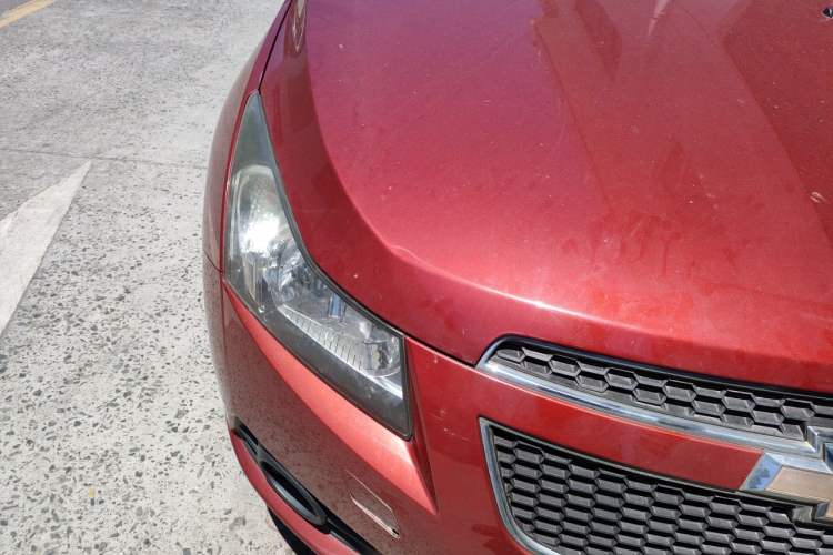 Used Chevrolet Cruze 2010 1.6L SL Grand Touring Edition MT Right Front Headlight