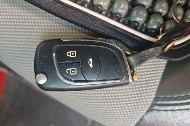 Used Chevrolet Cruze 2010 1.6L SL Grand Touring Edition MT Vehicle Key