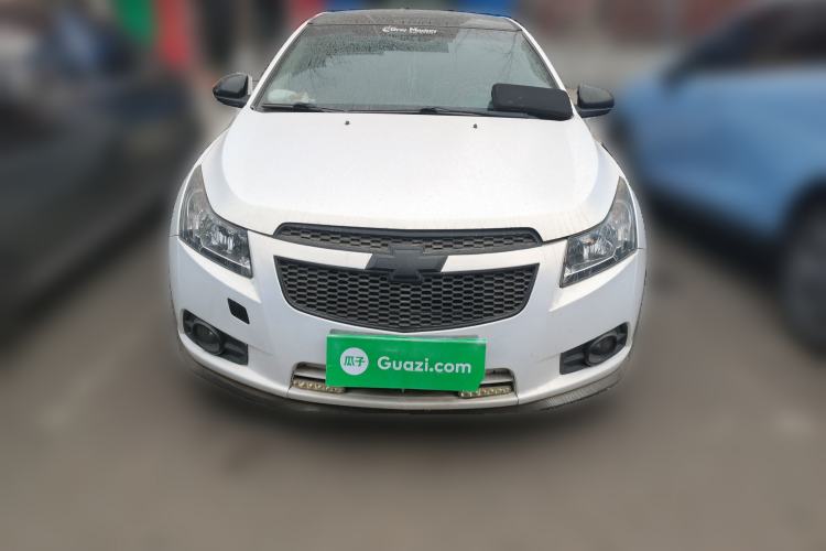 Used Chevrolet Cruze 2010 1.6L SL Grand Touring Edition MT Front