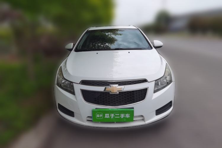 Used Chevrolet Cruze 2010 1.6L SL Grand Touring Edition MT Front
