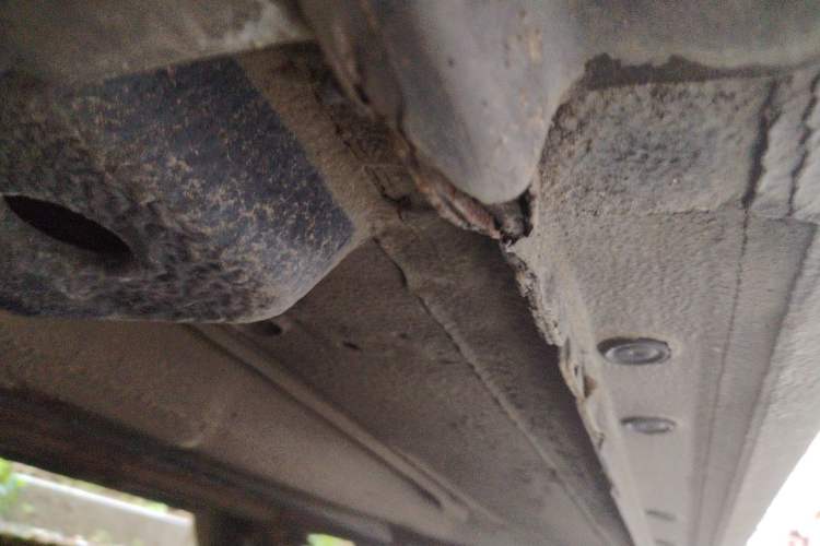 Used Chevrolet Cruze 2011 1.6L SL MT Chassis Front Left