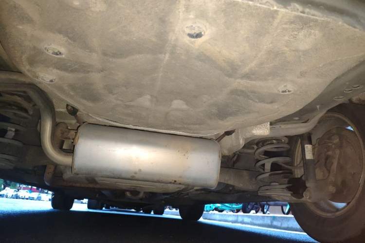 Used Chevrolet Cruze 2011 1.6L SL MT Chassis Rear