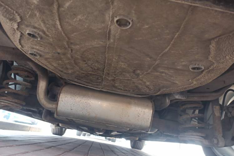 Used Chevrolet Cruze 2011 1.8L SX Automatic Transmission Chassis Rear