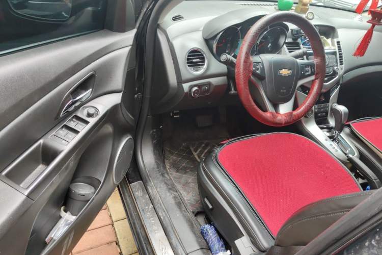 Used Chevrolet Cruze 2011 1.8L SX Automatic Transmission Driver Seat