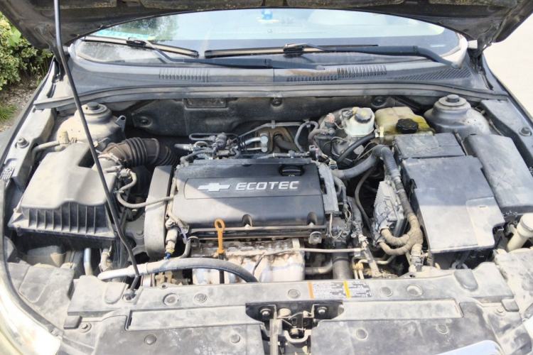 Used Chevrolet Cruze 2011 1.6L SE Automatic Engine Bay