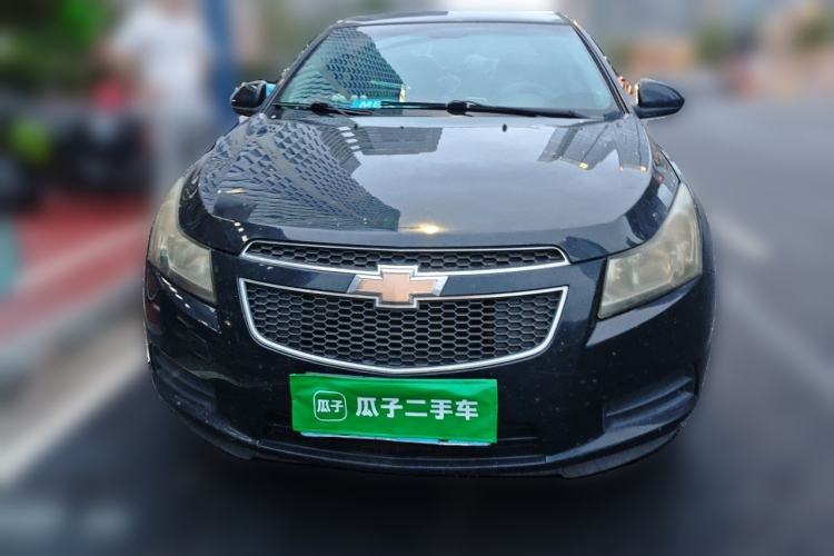 Used Chevrolet Cruze 2011 1.6L SL MT Front