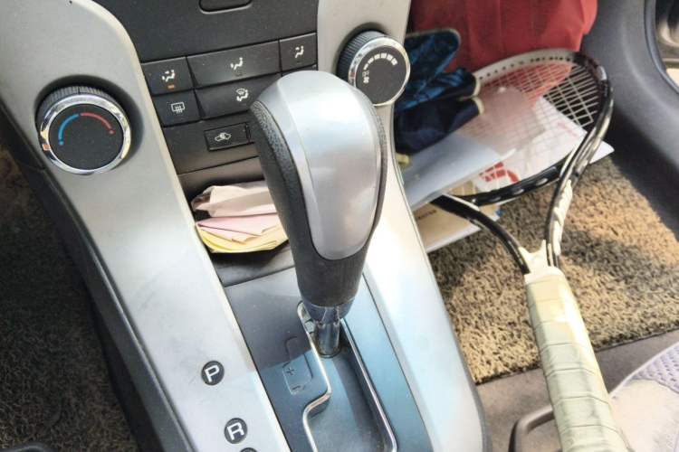 Used Chevrolet Cruze 2011 1.6L SE Automatic Gear Lever
