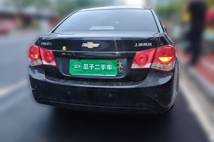 Used Chevrolet Cruze 2011 1.6L SL MT Rear