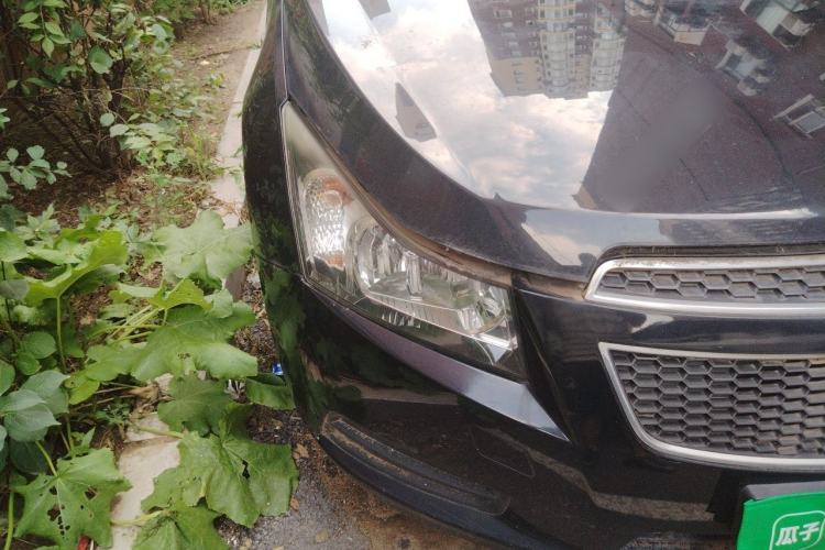 Used Chevrolet Cruze 2011 1.6L SL MT Right Front Headlight