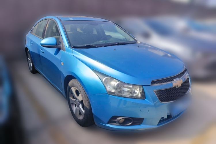 Used Chevrolet Cruze 2011 1.6T SE MT Front Right 45 Deg