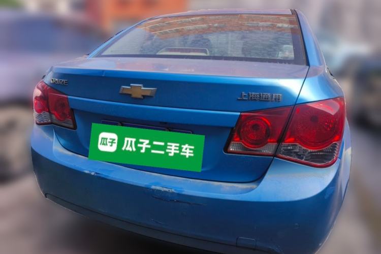 Used Chevrolet Cruze 2011 1.6T SE MT Rear
